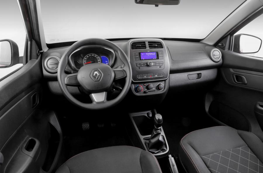 Торпедо Renault Kwid Zen 2017 года  (LA) (фото 9 из 10)